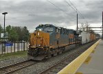 CSX 3308 leads Q404